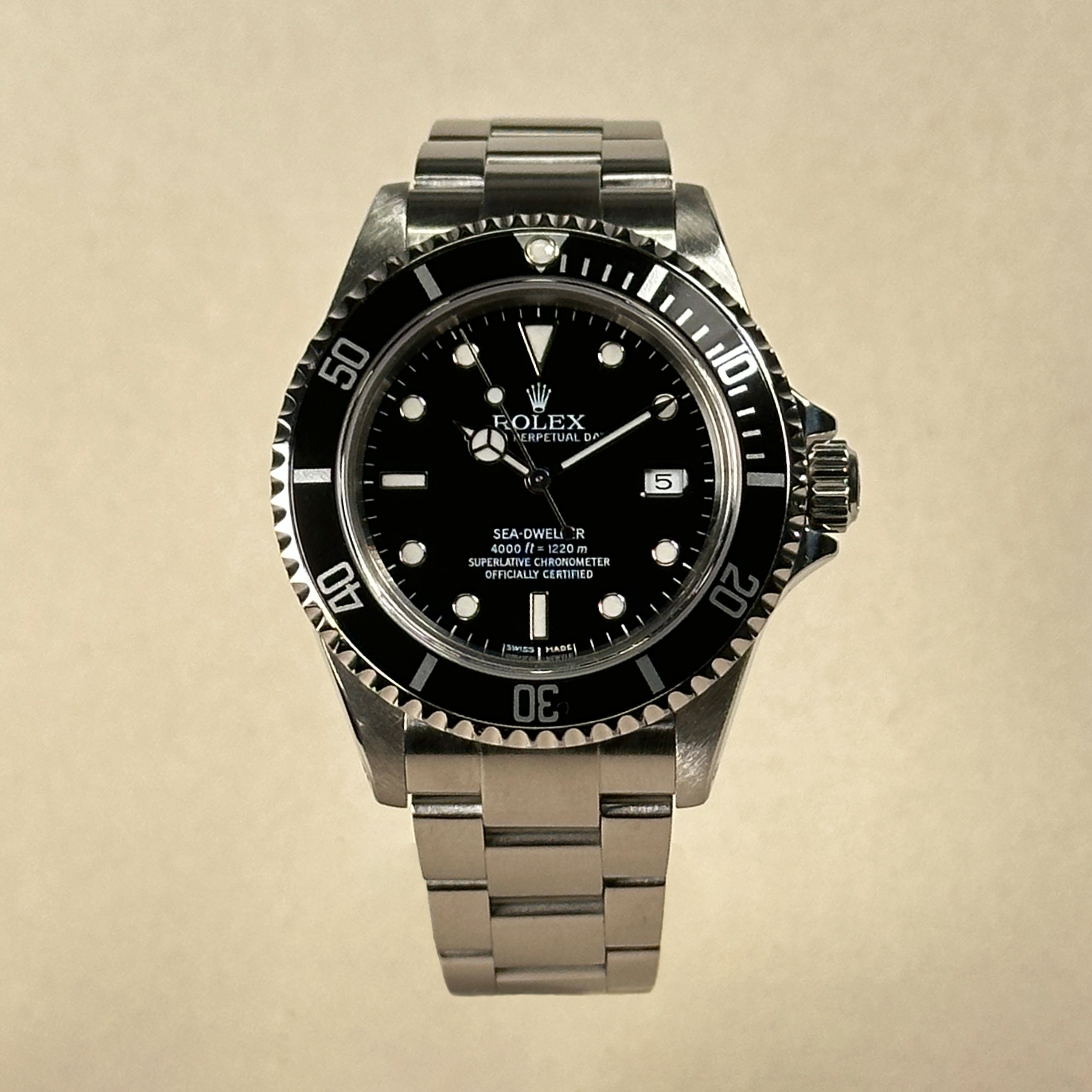 Rolex Sea-Dweller Ref. 16600 Full Set 2001